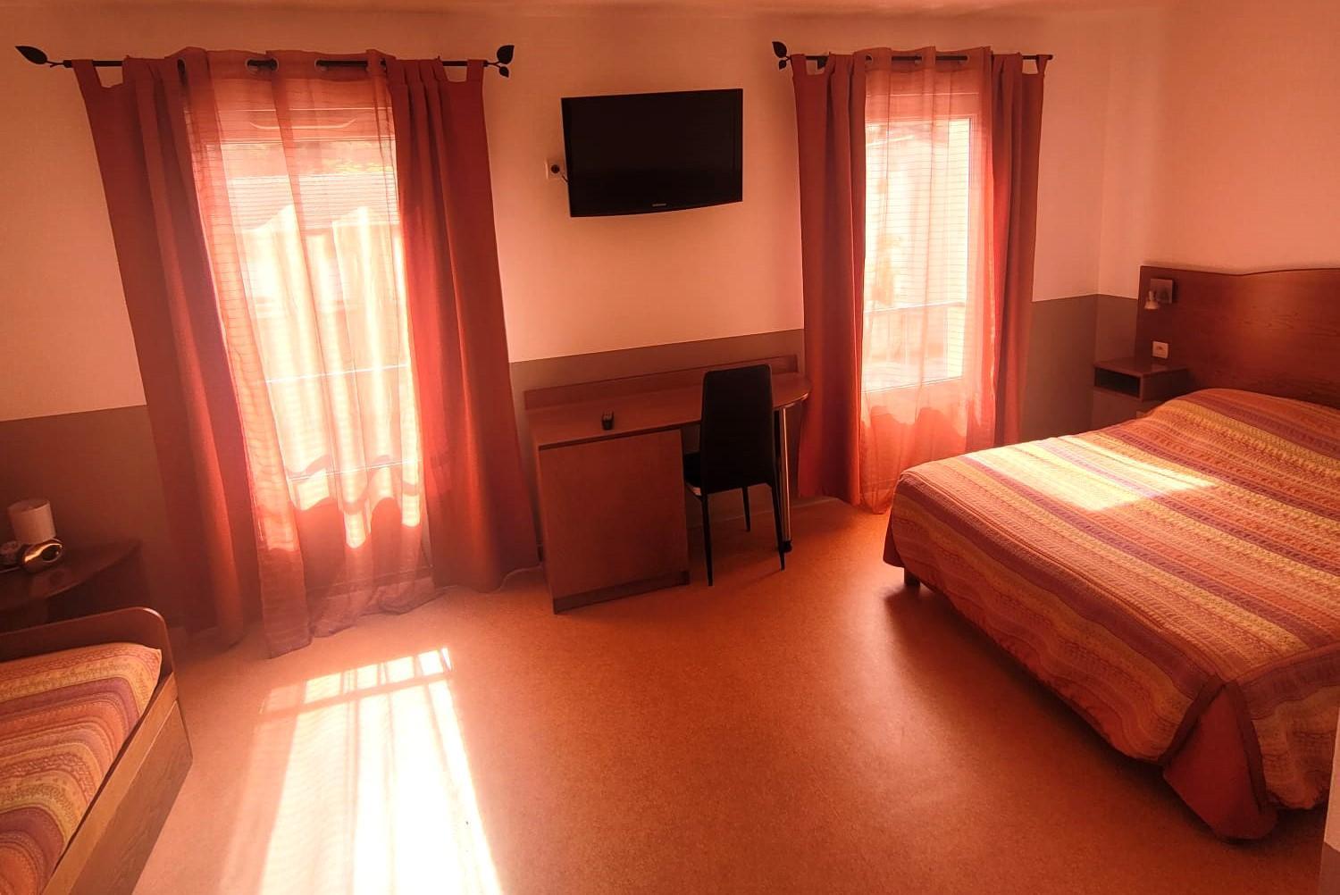 Hotel De L'Orb Бедарье Экстерьер фото